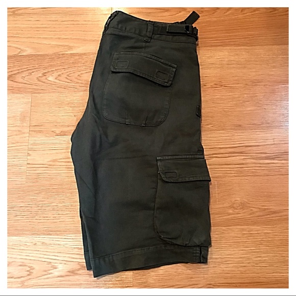 {Vince} Cargo Bermuda Shorts, 4 - Picture 1 of 3